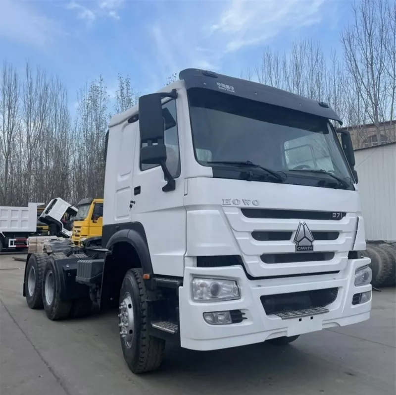 Naudotas vilkikas HOWO 6x4 371AG